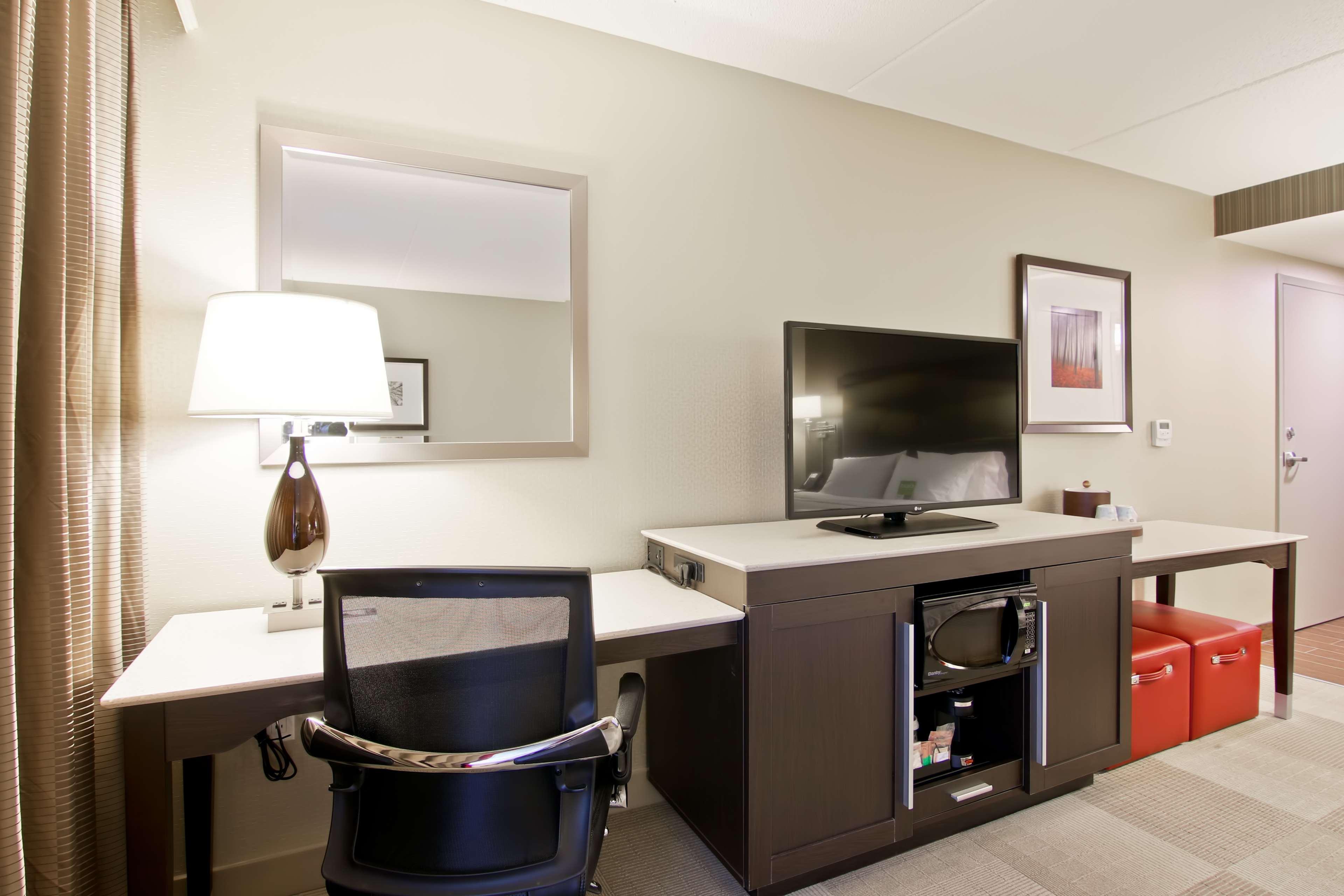 Hampton Inn & Suites By Hilton Toronto Маркем Экстерьер фото